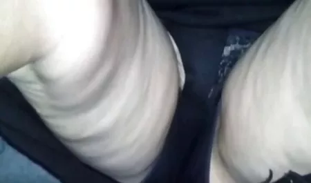 Meyakinkan porn indonesia baru Alex Kesempatan dengan penisnya
