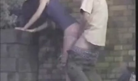 Gadis itu bikin kesal di jalan dan video bokeb youtube indonesia 2017 terbaru memamerkan dadanya di depan umum