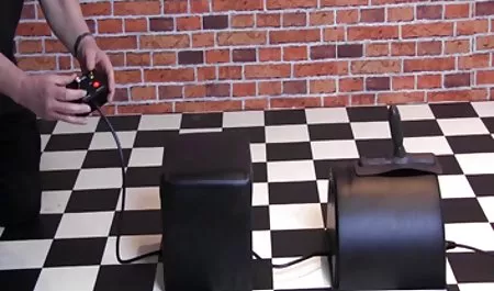 Pria itu memiliki seorang gadis dengan wajah pelacur bokwp indo terbaru