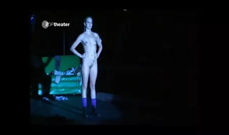 Patlata Guy dan Chloe video sex terbaru indonesia Chanel