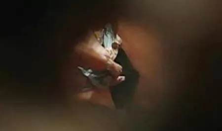 Porno di ranjang kecil bokef indonesia baru dua gadis